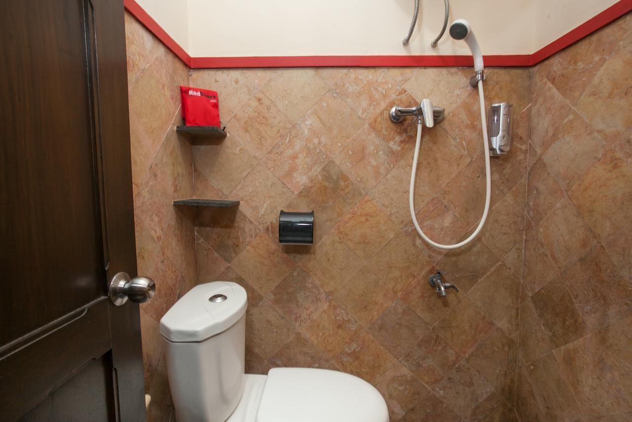 Reddoorz At Omah Wetan Sawojajar Malang Hotel Exterior photo